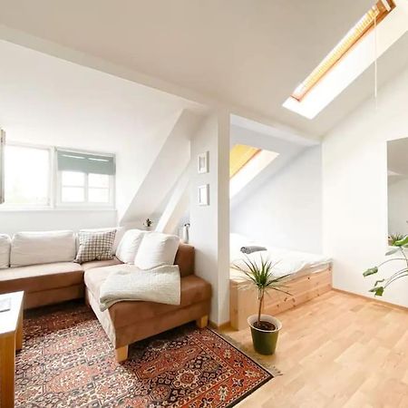 Schoene Ferienwohnung Mit Blick Ueber Stadtwald Lipsko Exteriér fotografie