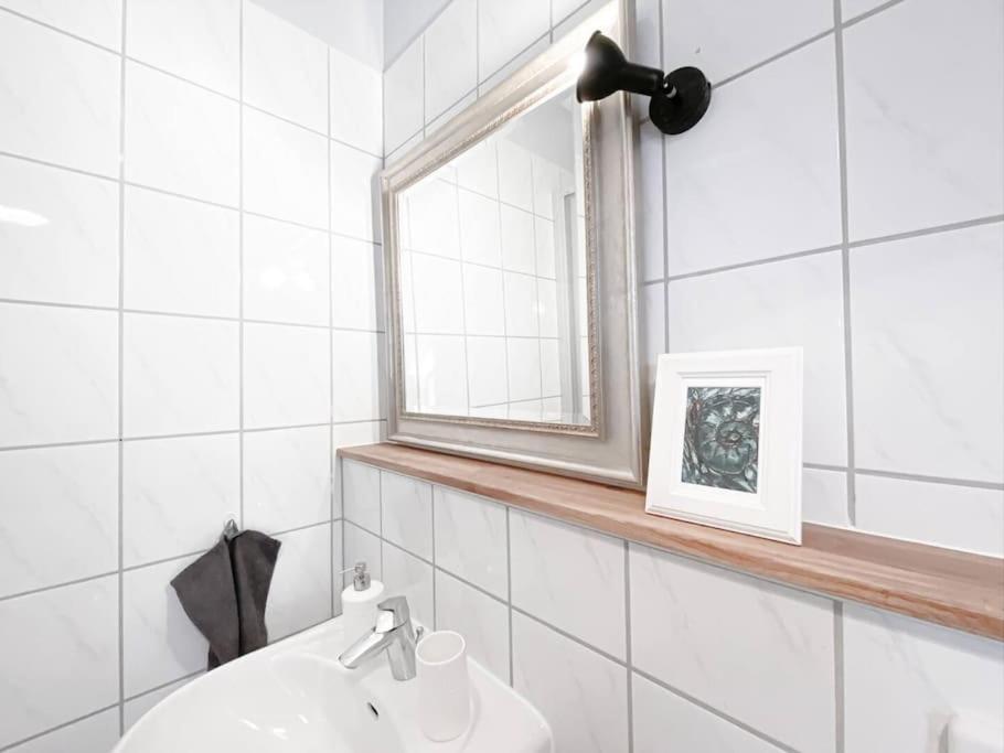 Schoene Ferienwohnung Mit Blick Ueber Stadtwald Lipsko Exteriér fotografie