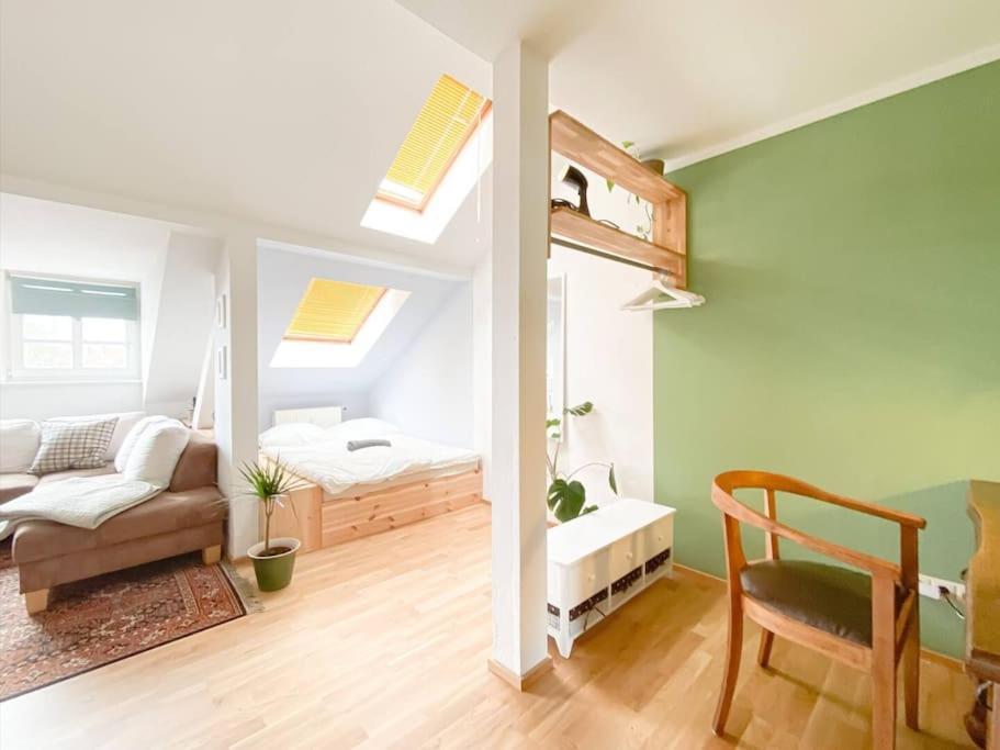Schoene Ferienwohnung Mit Blick Ueber Stadtwald Lipsko Exteriér fotografie