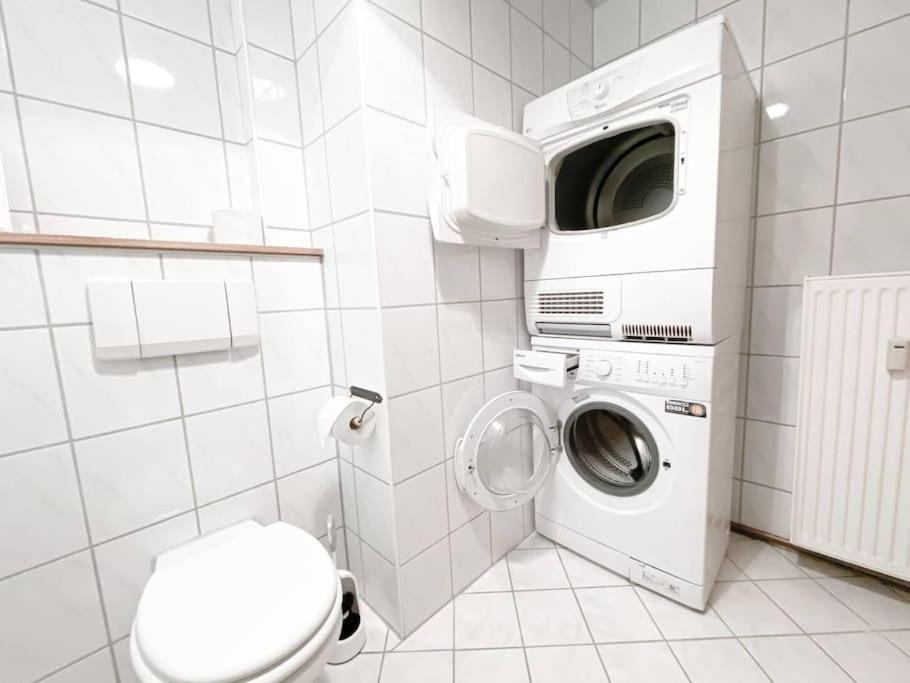 Schoene Ferienwohnung Mit Blick Ueber Stadtwald Lipsko Exteriér fotografie